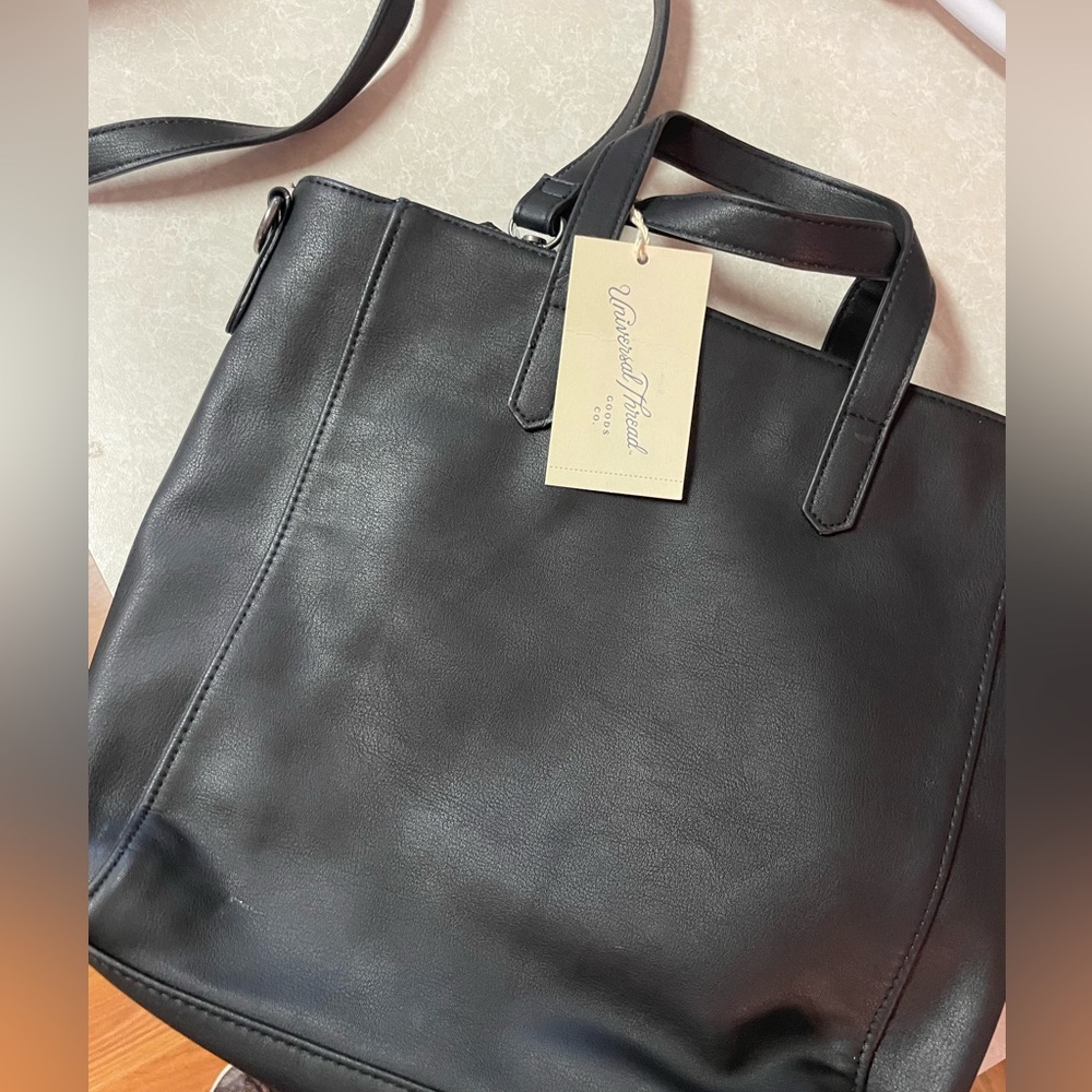 Universal thread black bag